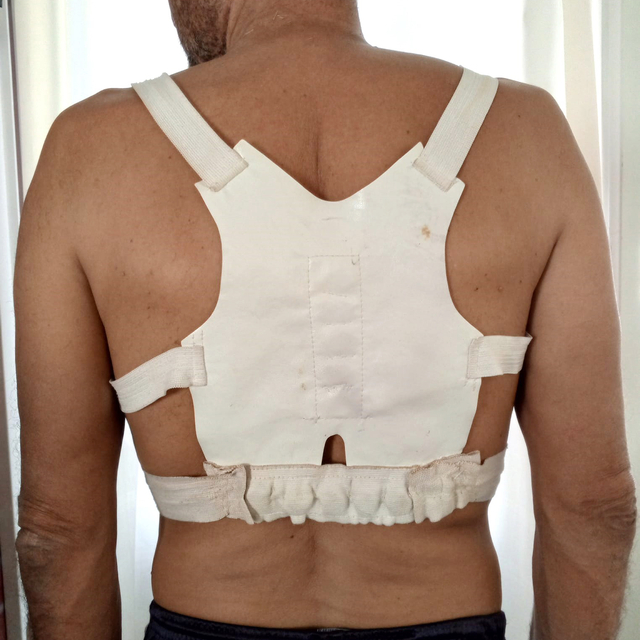 'Dik duruş aparatları kas zayıflığı yaratabilir'