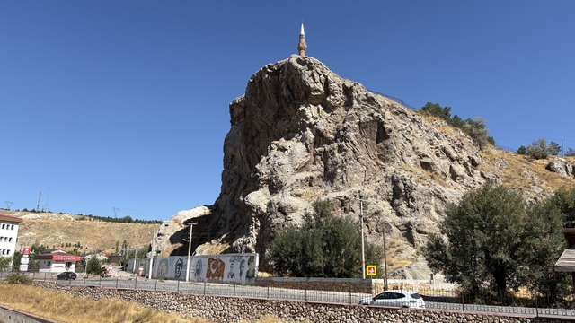 Sivas'ın sembol kayalıklarına 'duvarlı' önlem