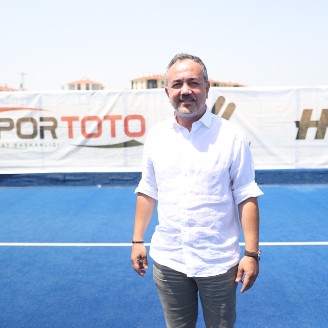 Türkiye, olimpiyat yolunda genç hokeycilere odaklanıyor