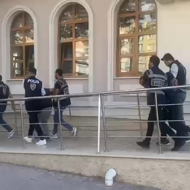 1 milyon 650 bin TL vurgun yapan telefon dolandırıcıları yakalandı