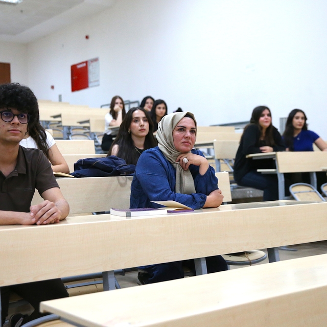 İlkokul, ortaokul ve liseyi açıktan tamamlayıp 44 yaşında üniversiteli oldu