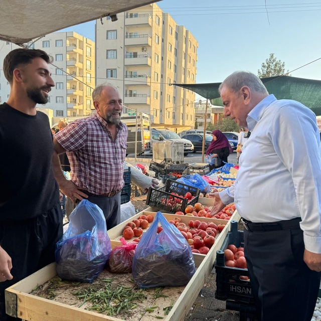 Midyat Belediye Başkanı Şahin esnafı ziyaret etti