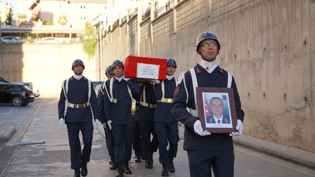 Siirt'te görevli karakol komutanı astsubay, kalp yetmezliğinden hayatını kaybetti