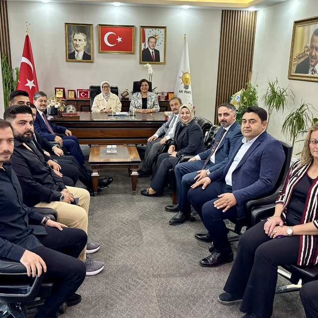 AK Parti Genel Başkan Yardımcısı Belgin Uygur Kırşehir'de konuştu: