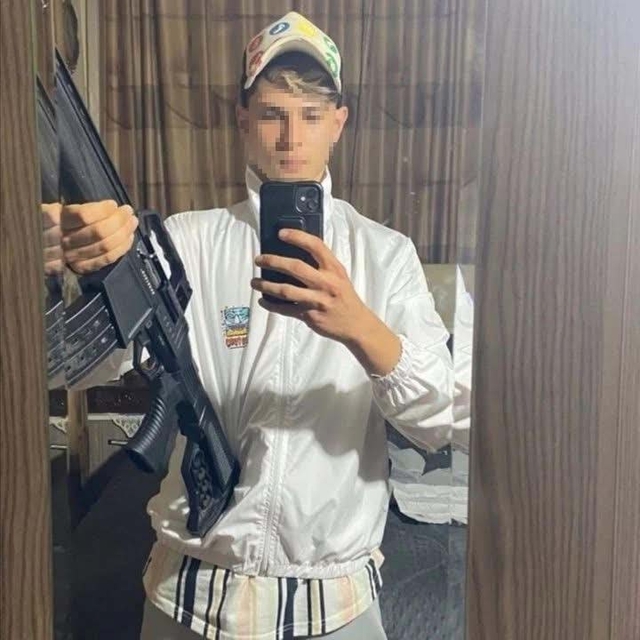 Ava gitmesini istemediği annesini av tüfeğiyle öldürdü