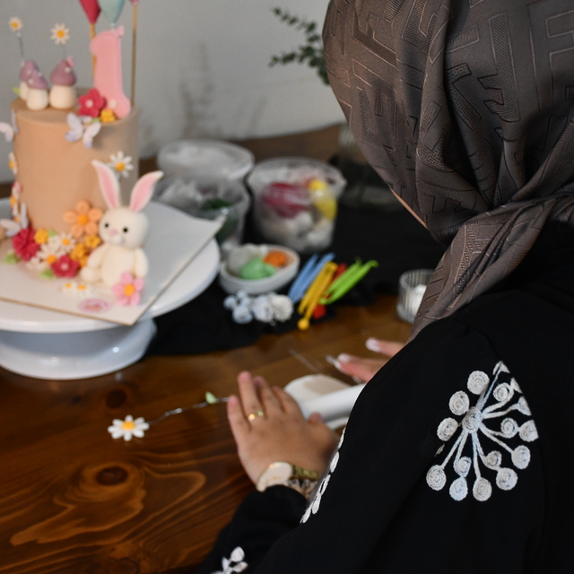 Oğluna yaptığı doğum günü pastası beğenilince girişimciliğin kapısını arala...