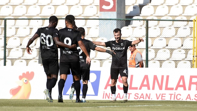 Manisa FK kendine geldi