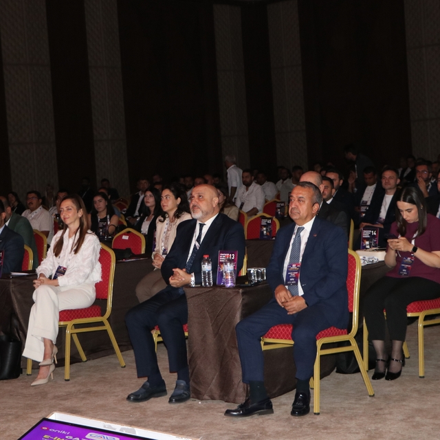 Gaziantep'te "E-İhracat Zirvesi" düzenlendi