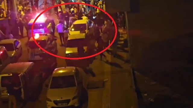 Diyarbakır'da polis, kavgayı havaya ateş ederek sonlandırdı