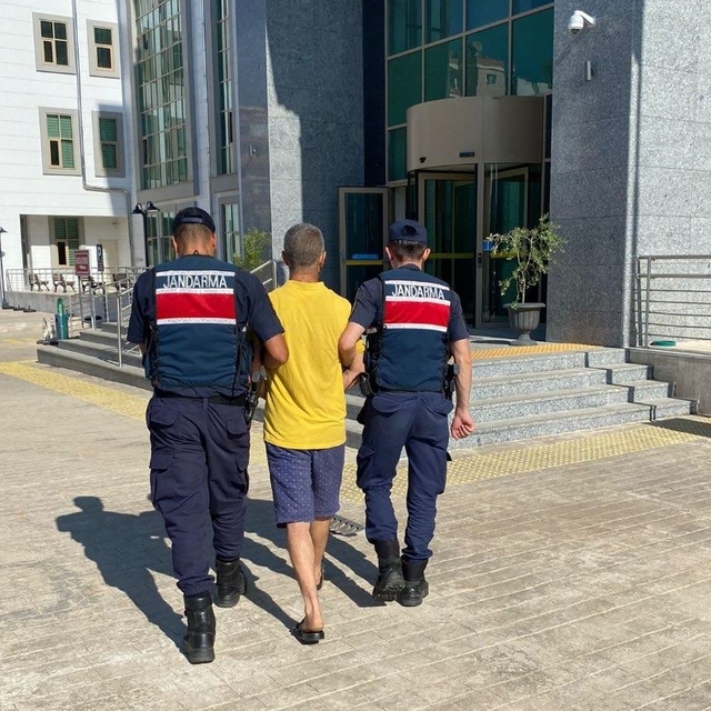Adana'da 18 yıl kesinleşmiş hapis cezasıyla aranan hükümlü yakalandı