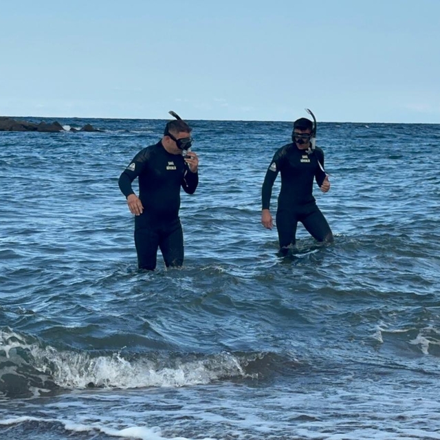 Sahilde çocuk ayakkabıları bulundu, ekipler denizde arama başlattı