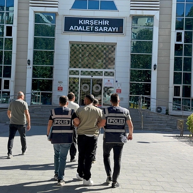 Kırşehir'de silahlı kavgada 1 kişi yaralandı