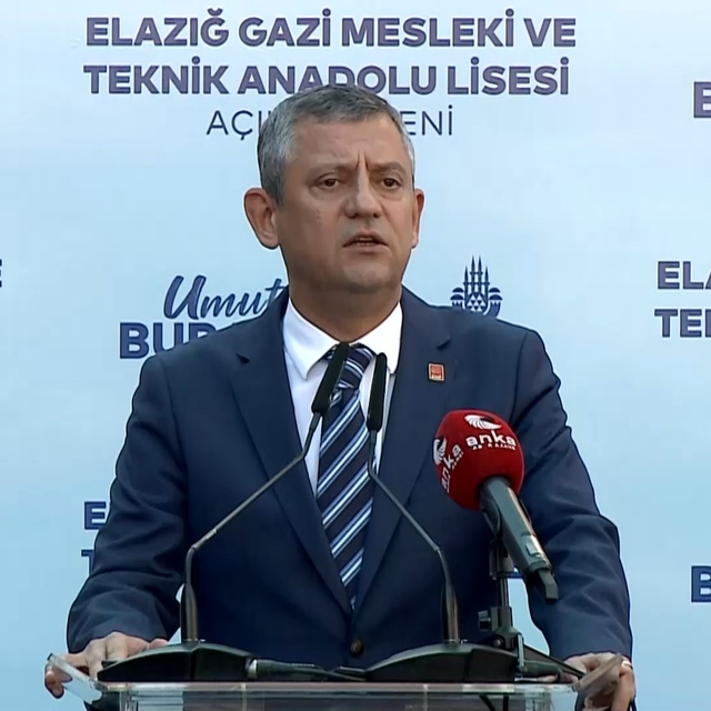 Özgür Özel, Elazığ'da İBB'nin yaptırdığı okulun açılışına katıldı