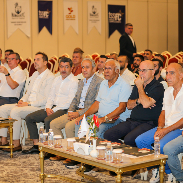 - Çocuk futbolunun önemli organizasyonlarından 'Selectum Gold Cup'a Antalya...