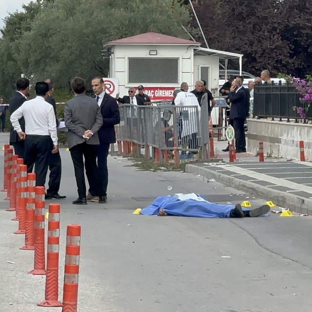 Yalova Adliyesi önünde silahlı kavga: 1 ölü, 1 yaralı