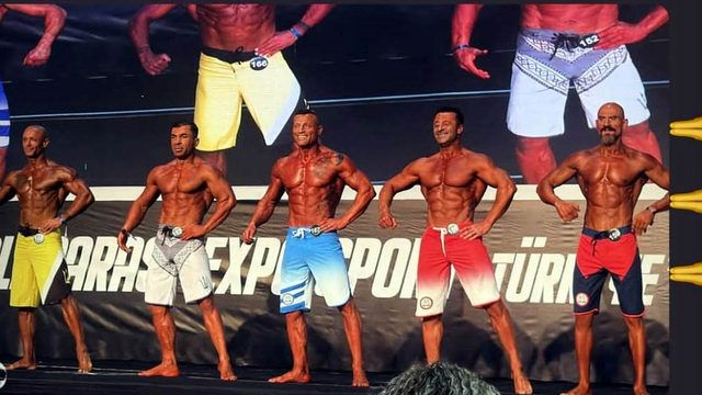 Bolu Emniyet Müdür Yardımcısı, vücut geliştirmede Türkiye şampiyonu oldu