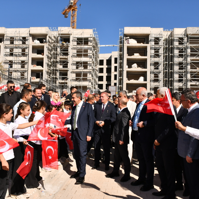 Milli Eğitim Bakanı Tekin, Adıyaman'da okul açılışında konuştu: