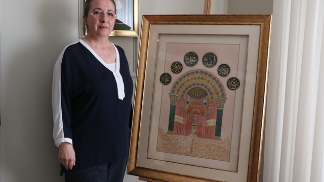 Kat'ı sanatçısı, sabırla işlediği kültürel mirası geleneksel motiflerle geleceğe taşıyor