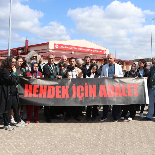 Sakarya'daki havai fişek fabrikası patlamasına ilişkin 6 sanığın tekrar yar...