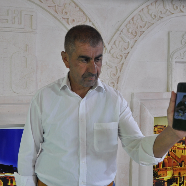 Mardin'de tahliye edilen oğlundan 11 gündür haber alamıyor