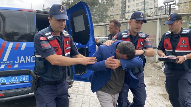 Eşini porselen bardakla başına vurarak öldürdü (2)