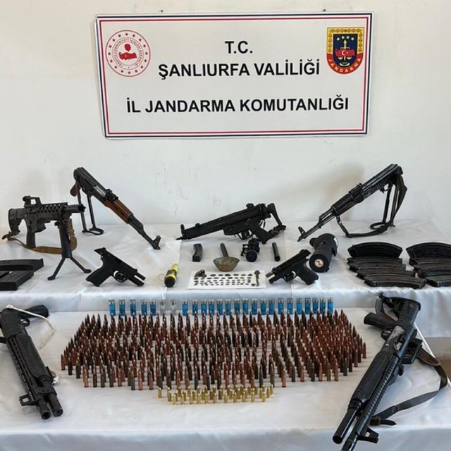 Şanlıurfa'da silah kaçakçılığına yönelik operasyonda 3 şüpheli yakalandı