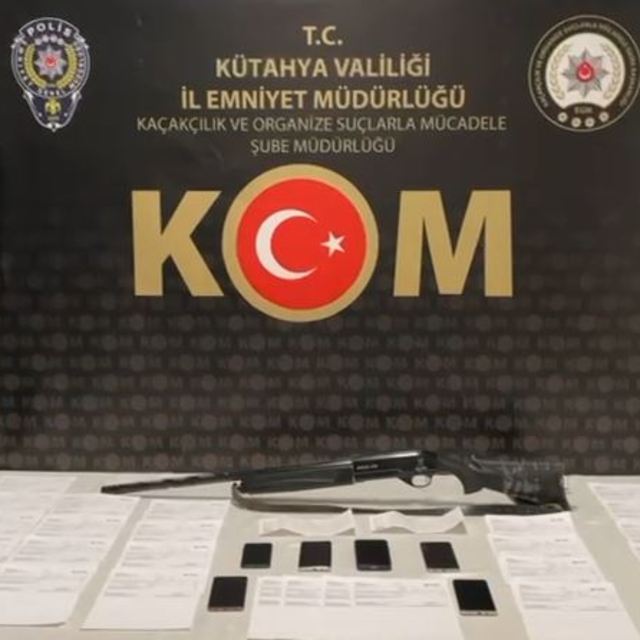 Kütahya'da suç örgütüne yönelik operasyonda yakalanan 7 zanlıdan 6'sı tutuk...