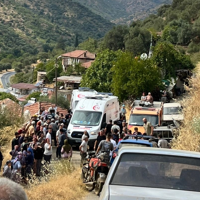 Aydın'da motosikletin devrilmesi sonucu 3 kişi yaralandı