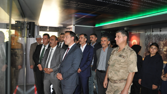 Çanakkale Savaşları Mobil Müzesi, Hizan'da ziyarete açıldı