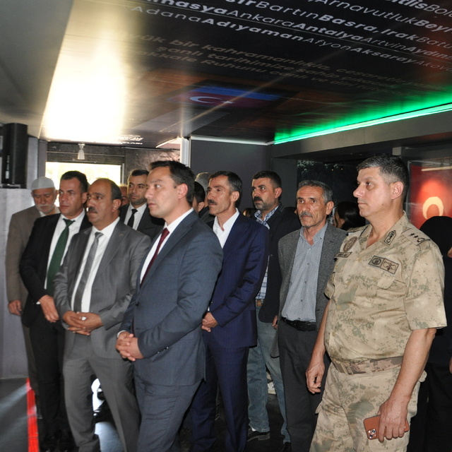 Çanakkale Savaşları Mobil Müzesi, Hizan'da ziyarete açıldı