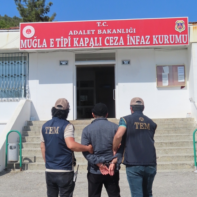 Muğla'da FETÖ hükümlüsü yakalandı