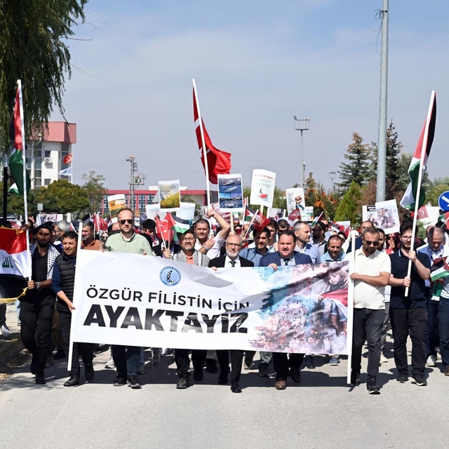 Afyonkarahisar'da akademisyenler ve üniversite öğrencileri Filistin'e deste...