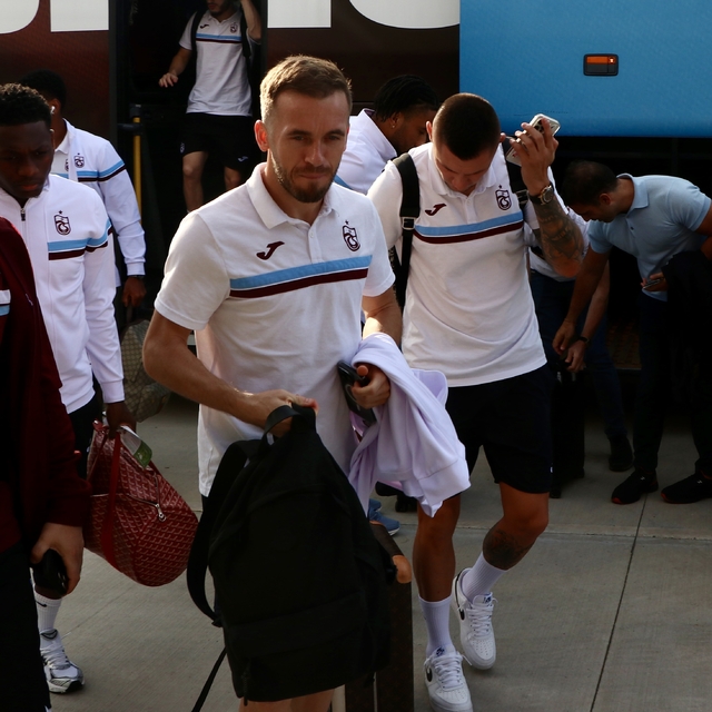 Trabzonspor kafilesi, İstanbul'a gitti