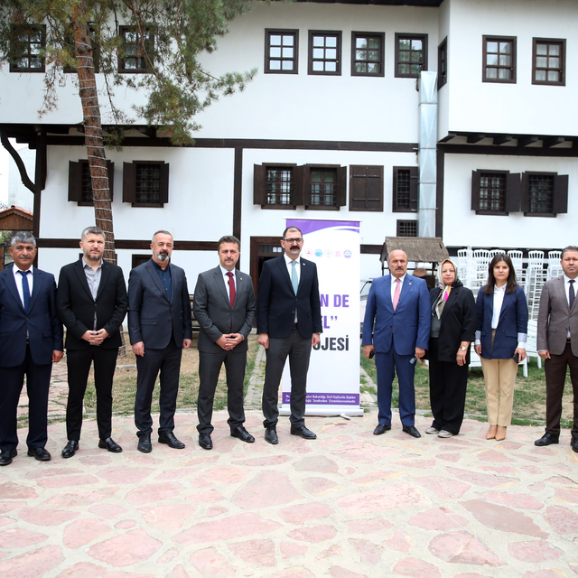 Kastamonu'da özel gereksinimli bireyler için hazırlanan "Sen De Gel" projes...