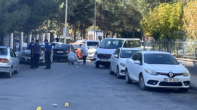 Batman'da lise önünde iki grup arasında silahlı kavga