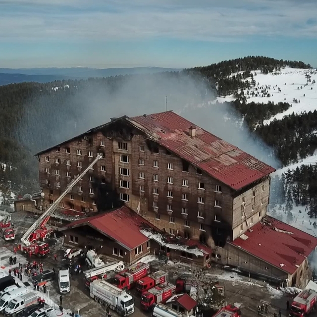 78 kişinin öldüğü otel faciasında 6 bakanlık personeli hakkında daha soruşt...
