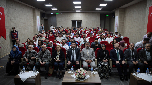 Aydın'da evliliklerinde yarım asrı deviren çiftler tecrübelerini paylaştı