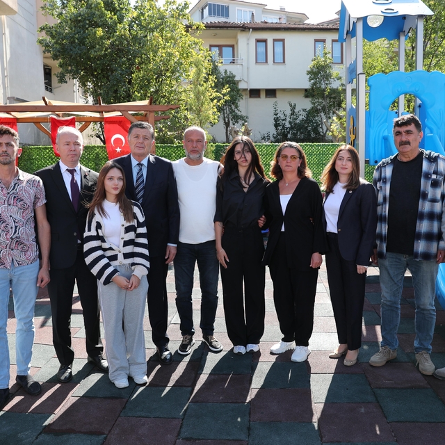 Kartalkaya'daki otel yangınında ölen Şevval Şahin'in ismi parka verildi