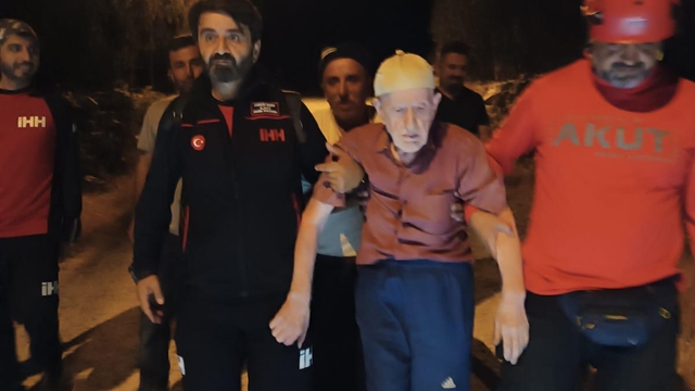 Alanya'da kaybolan yaşlı adam ormanlık alanda bulundu