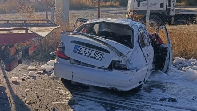 Konya'da otomobil devrildi, 5 kişi yaralandı