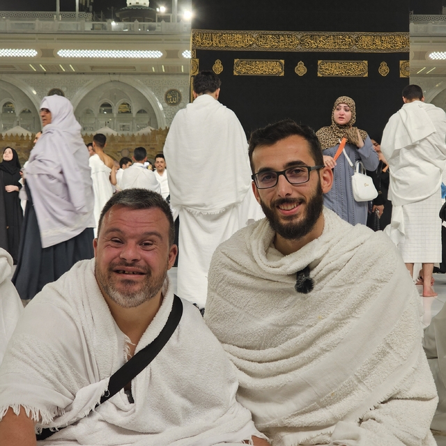 Down sendromlu Savaş'ın umre hayali gerçek oldu