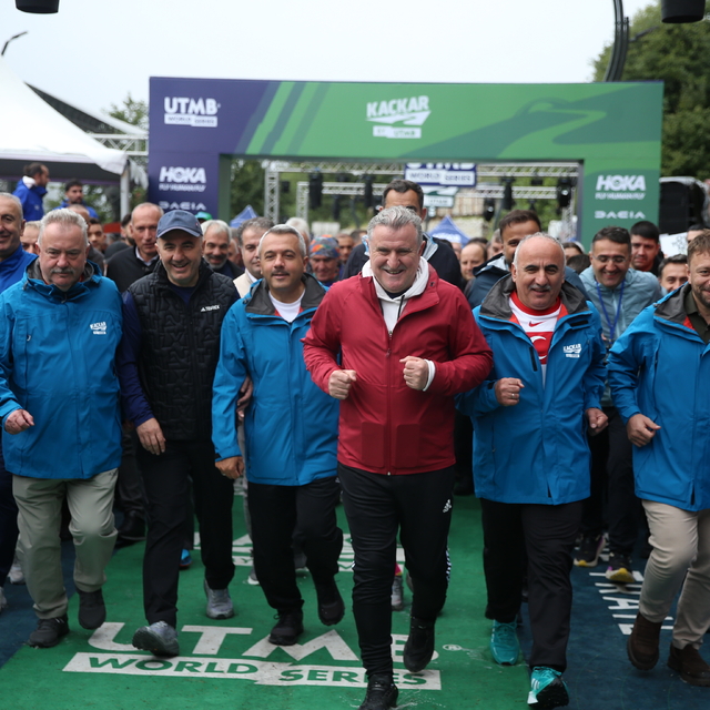 Gençlik ve Spor Bakanı Bak, Rize'deki "Kaçkar by UTMB" organizasyonunda kon...