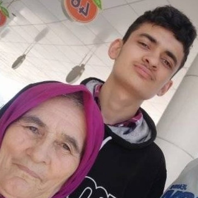 Ahşap evde çıkan yangında babaanne ile torunu öldü