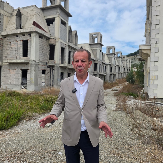 Tanju Özcan'dan 'şato villalar' talebi