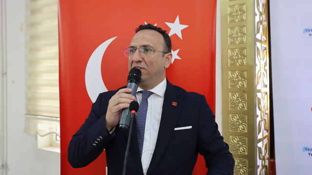 Saadet Partisi Genel Başkan Yardımcısı Tekin, Mardin'deki çalıştayda konuştu: