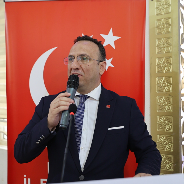 Saadet Partisi Genel Başkan Yardımcısı Tekin, Mardin'deki çalıştayda konuşt...