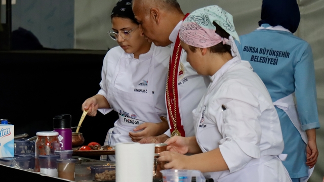 Bursa Uluslararası Gastronomi Festivali devam ediyor