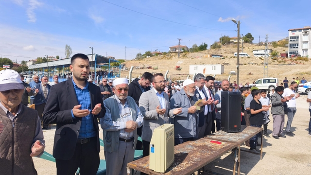 Karakeçili ilçesinde yağmur duası yapıldı