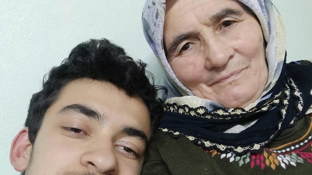 Ahşap evde çıkan yangında babaanne ile torunu öldü (2)