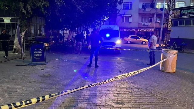 Aydın'da silahlı kavgada olayla ilgisi bulunmayan 2 kişi vuruldu